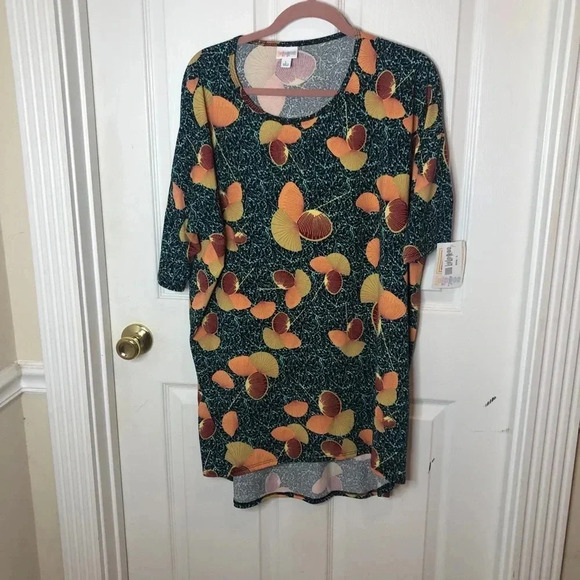 Lula roe top Irma multicolored size lg - Picture 1 of 5